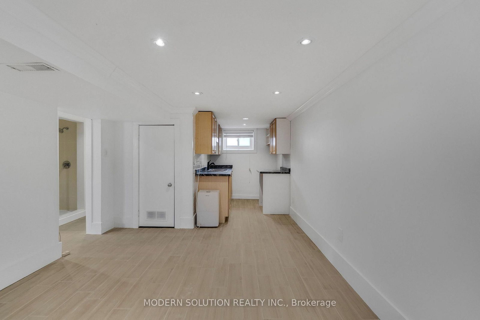 31 Elm Street • Ajax, ON photo 27