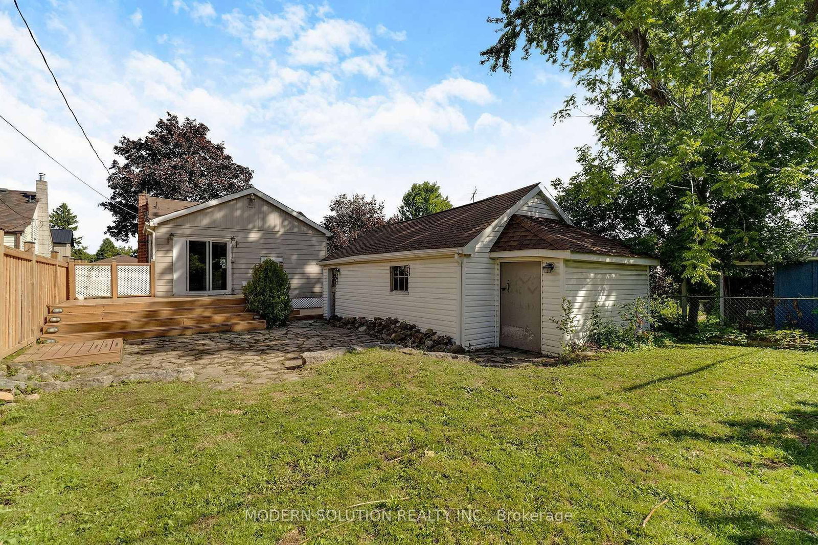 31 Elm Street • Ajax, ON photo 38
