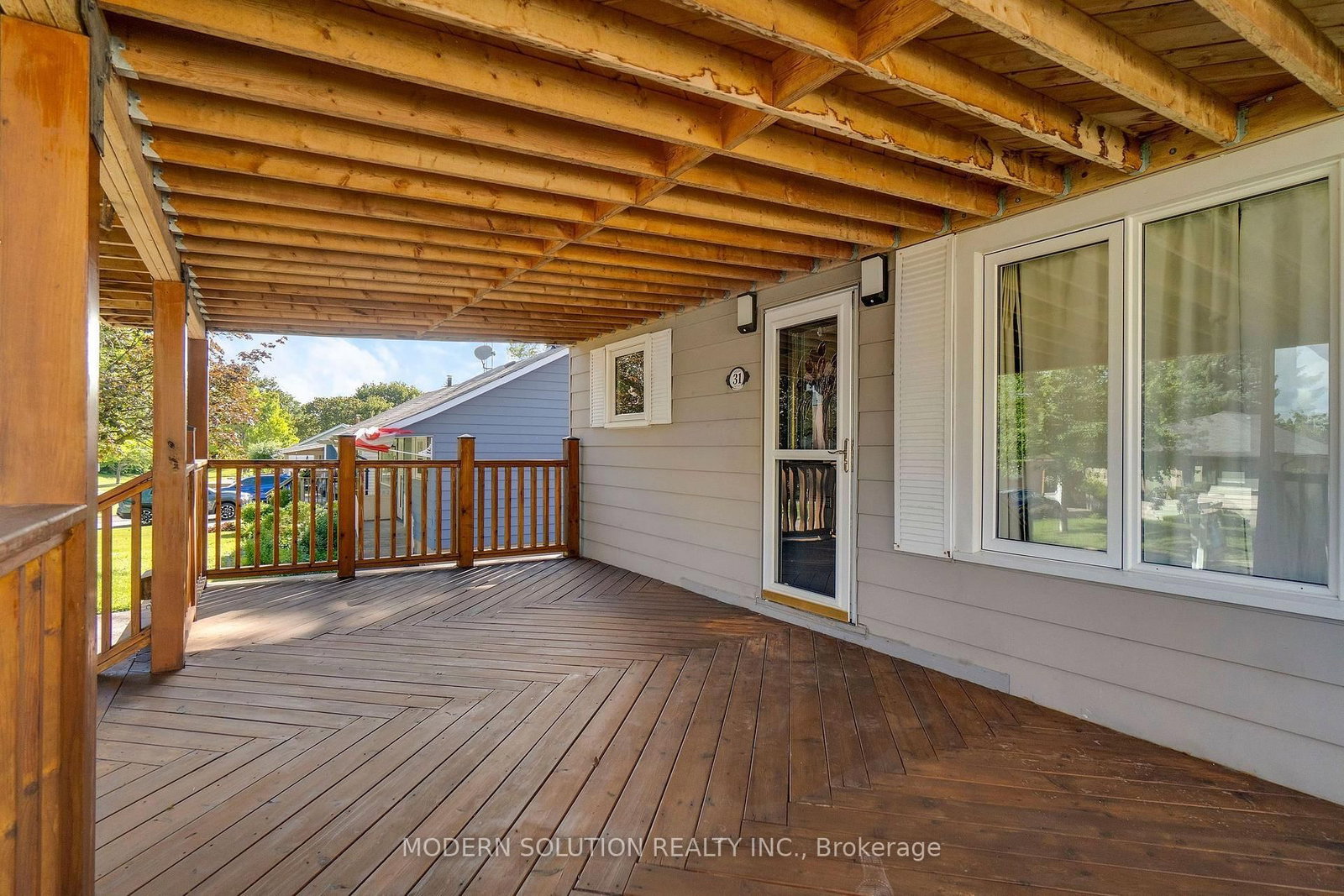 31 Elm Street • Ajax, ON photo 7
