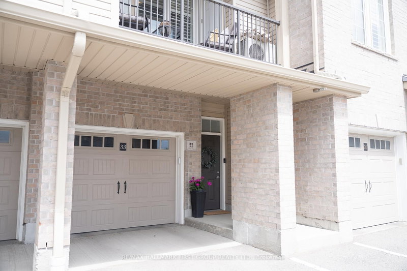 33 - 1430 Gord Vinson Avenue