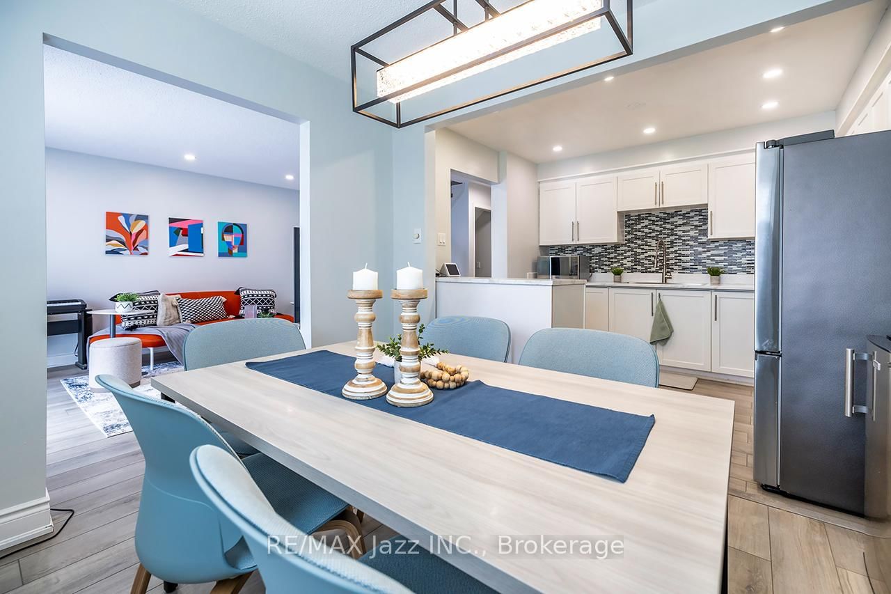15 Graham Court • Whitby, ON photo 18