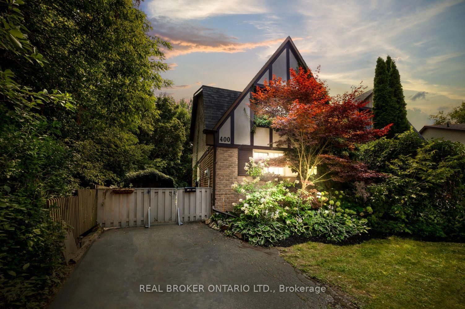 Semi-Detached House sold at 400 Wickham Court, Oshawa, Ontario, L1K 1N3 - Eastdale - MLS: E13597516