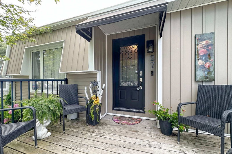 27 Cornerbrook Court