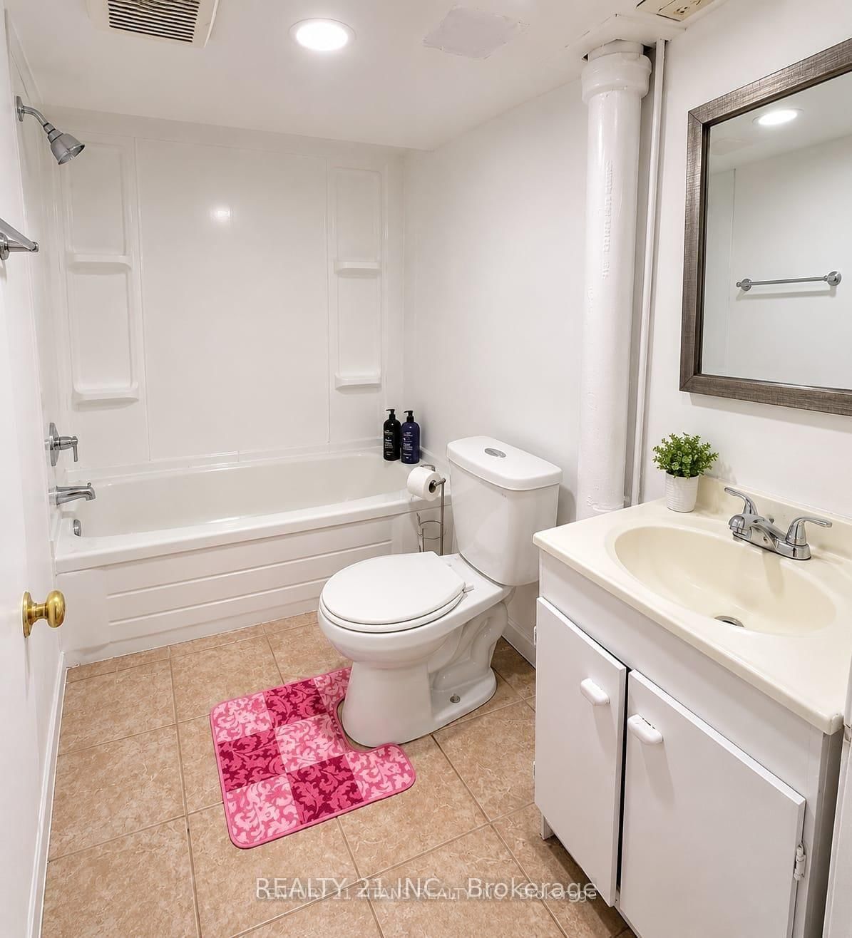8 Mack Avenue • Toronto, ON photo 25
