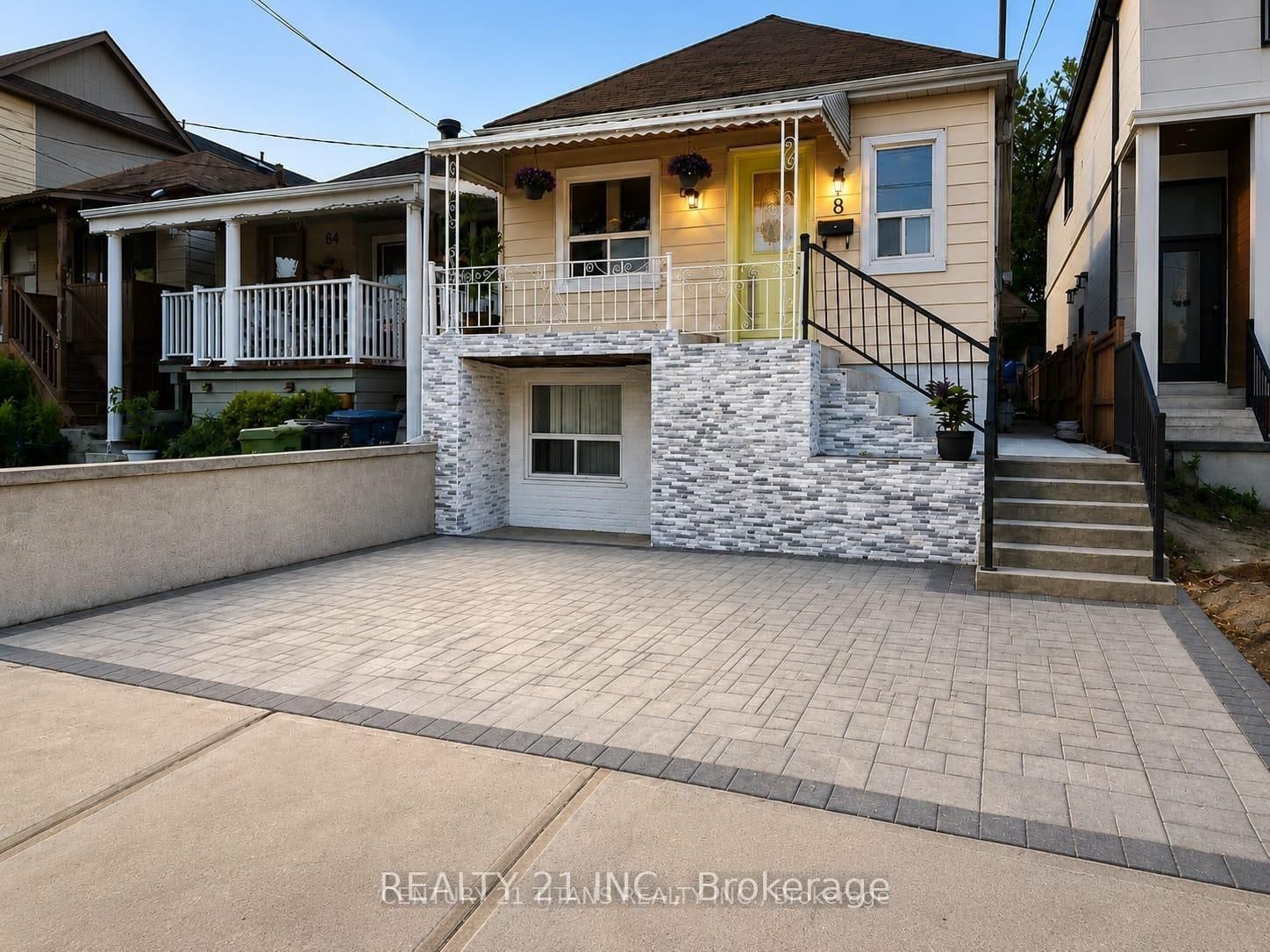8 Mack Avenue • Toronto, ON photo 3