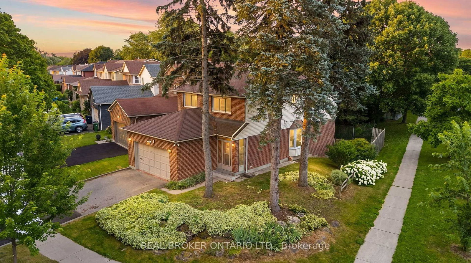 1 Baronial Court • Toronto, ON photo 46