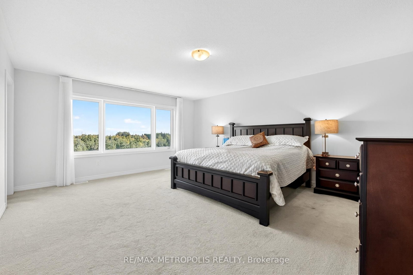 127 Mcphail Avenue • Clarington, ON photo 22
