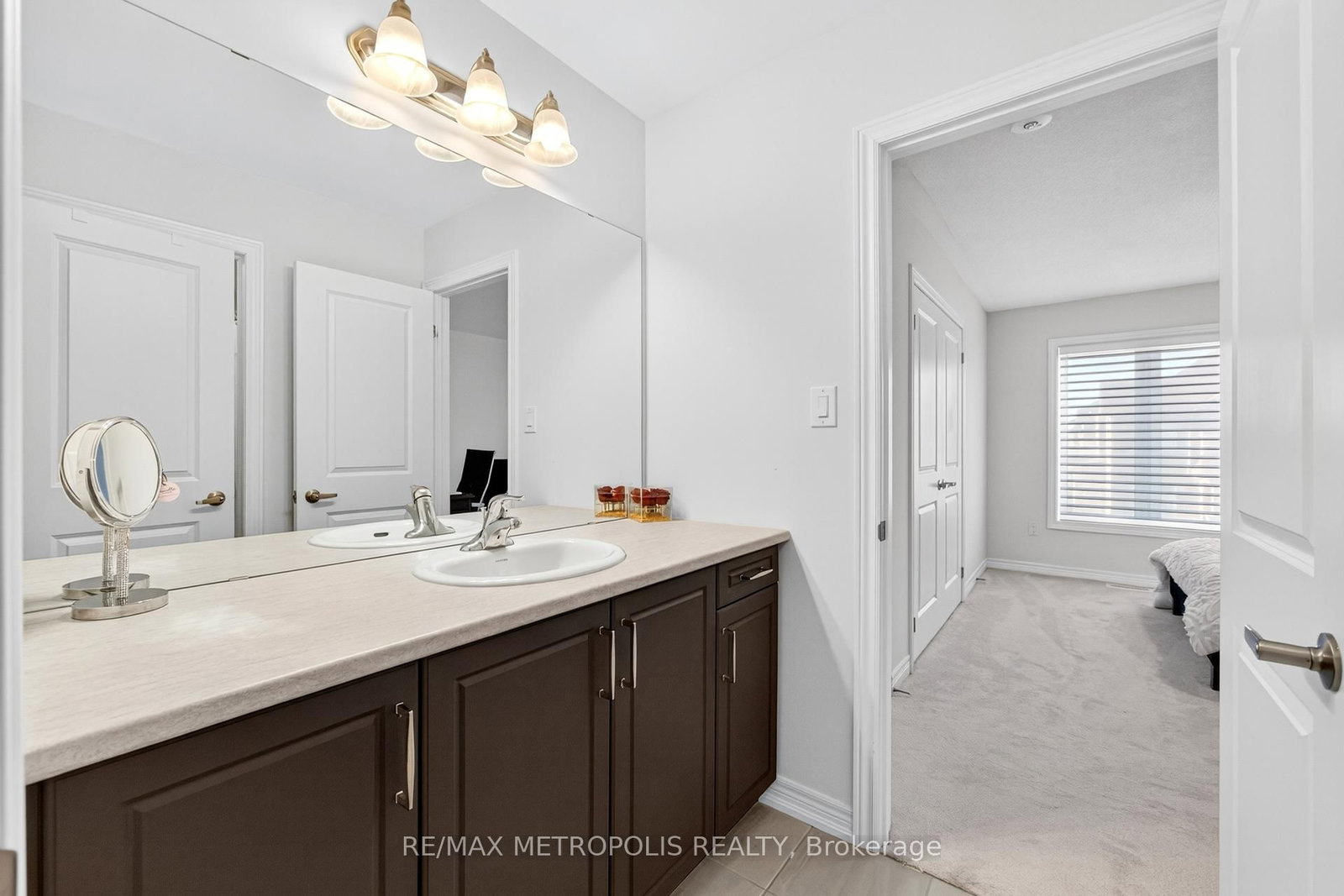 127 Mcphail Avenue • Clarington, ON photo 33