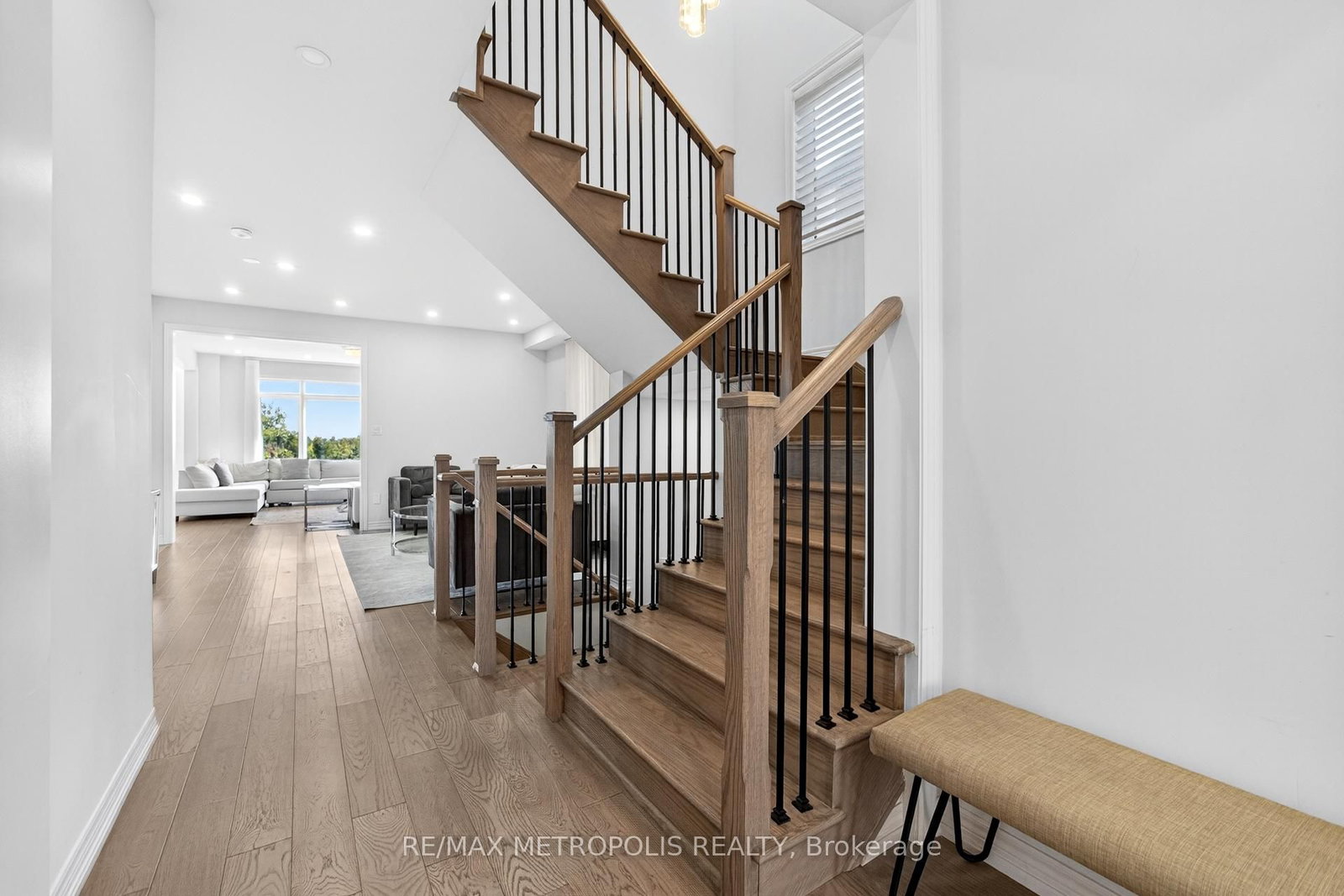 127 Mcphail Avenue • Clarington, ON photo 8
