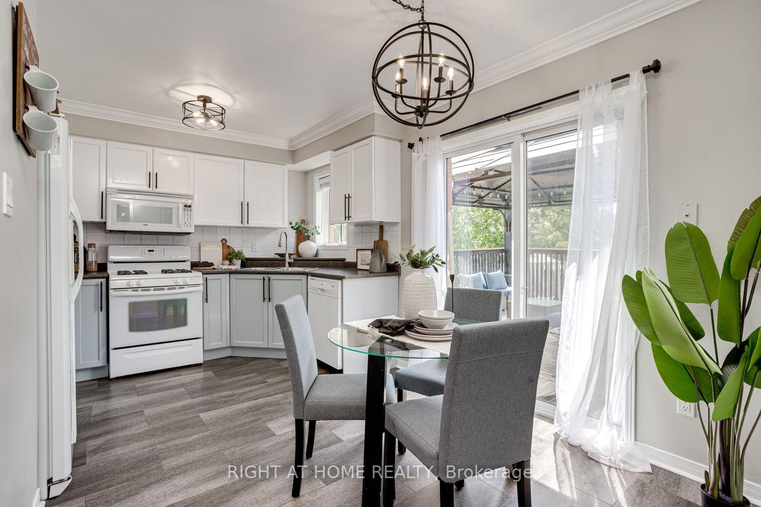 104 Calwell Drive • Scugog, ON photo 9