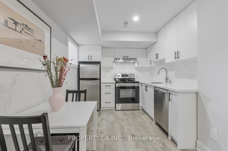 Basement - 55 Glenshaw Crescent
