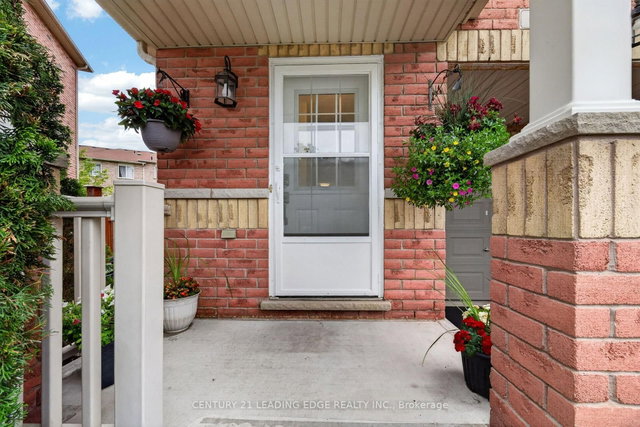 63 Wilkes Crescent