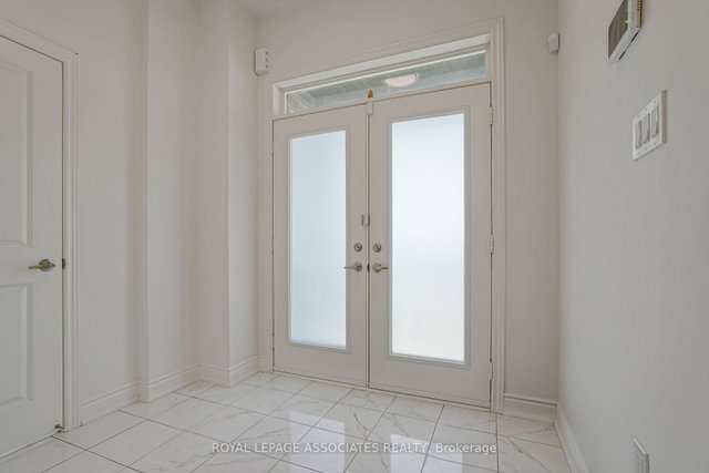 2201 Crystal Drive