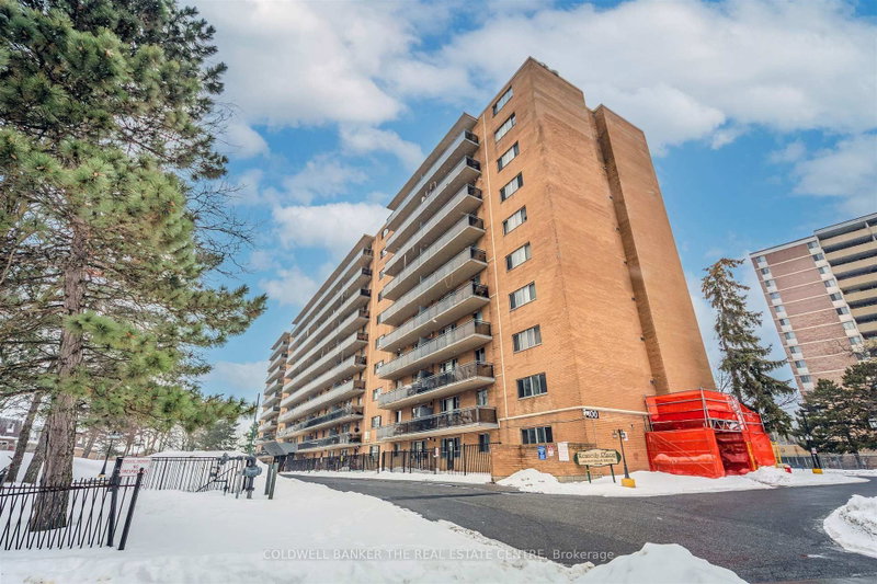 1006 - 100 Dundalk Drive