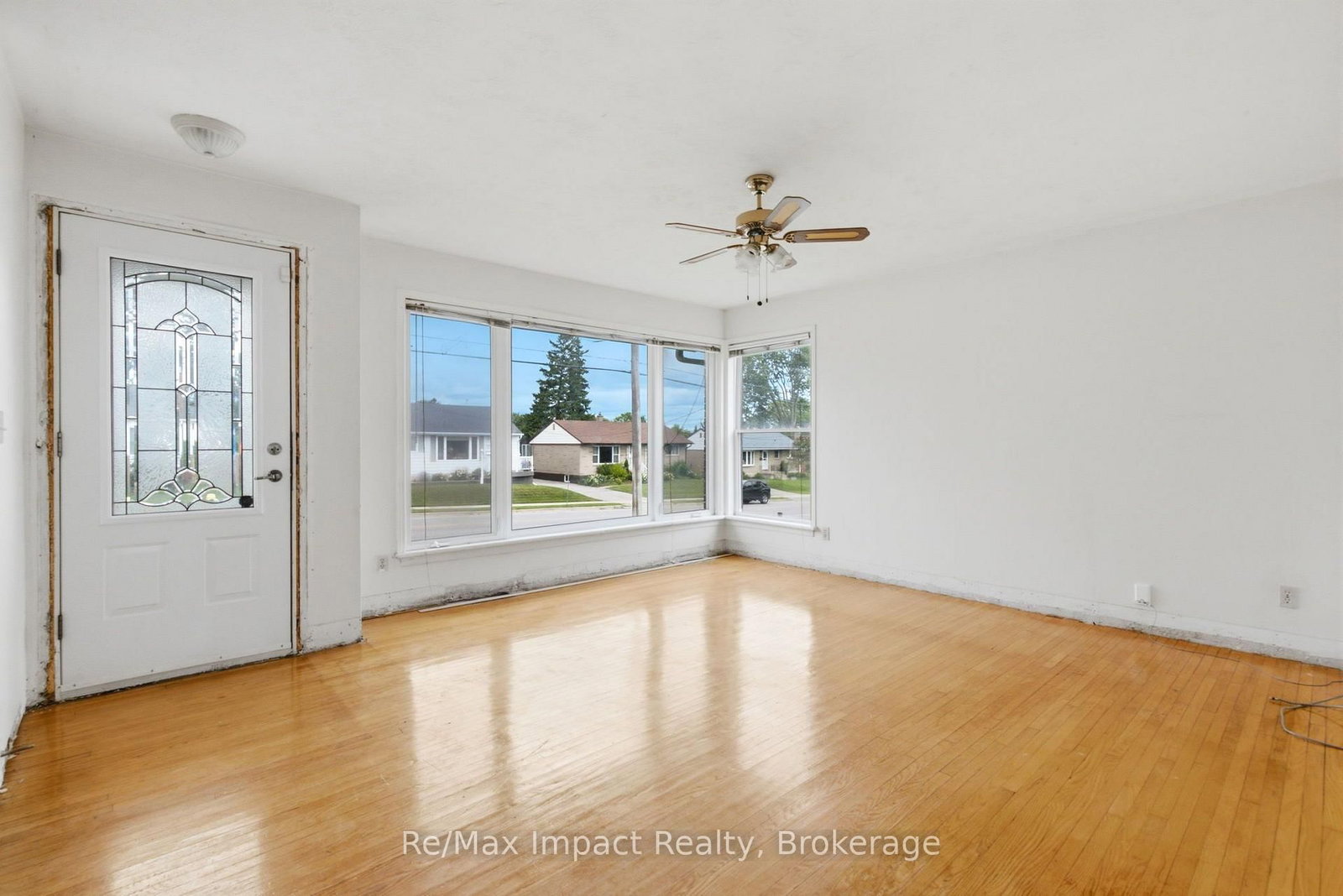 505 Annapolis Avenue • Oshawa, ON photo 9