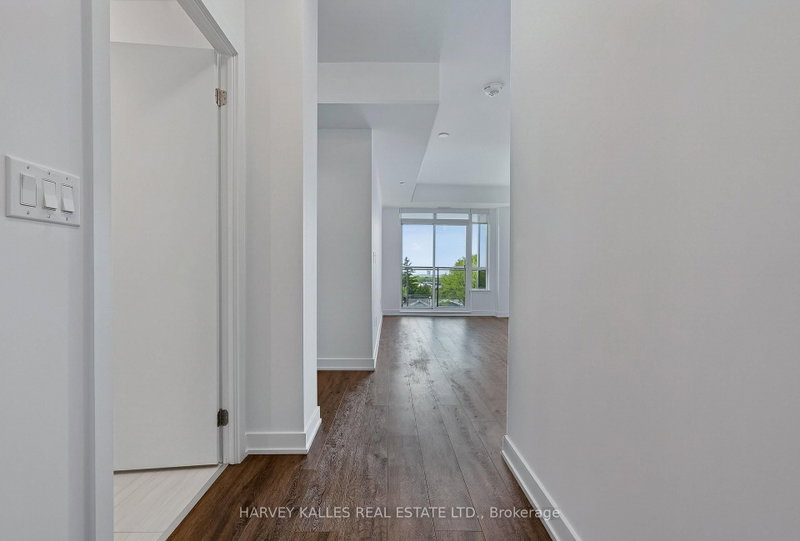 630 Greenwood Ave photo 5