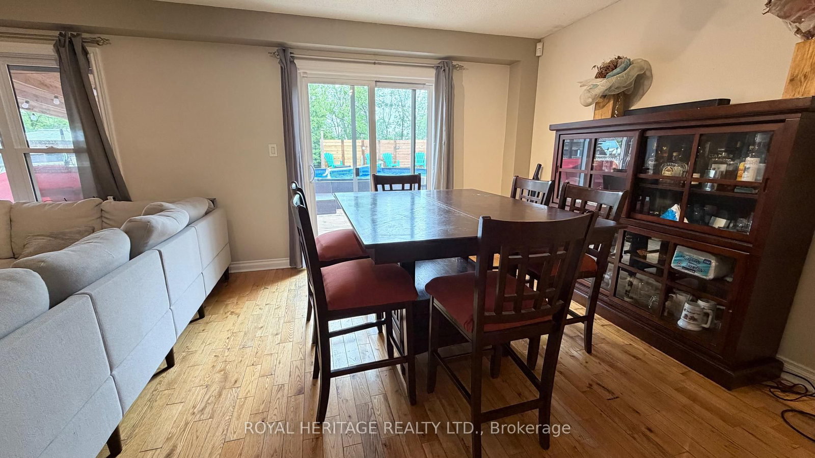 23 Hooper Square • Clarington, ON photo 15
