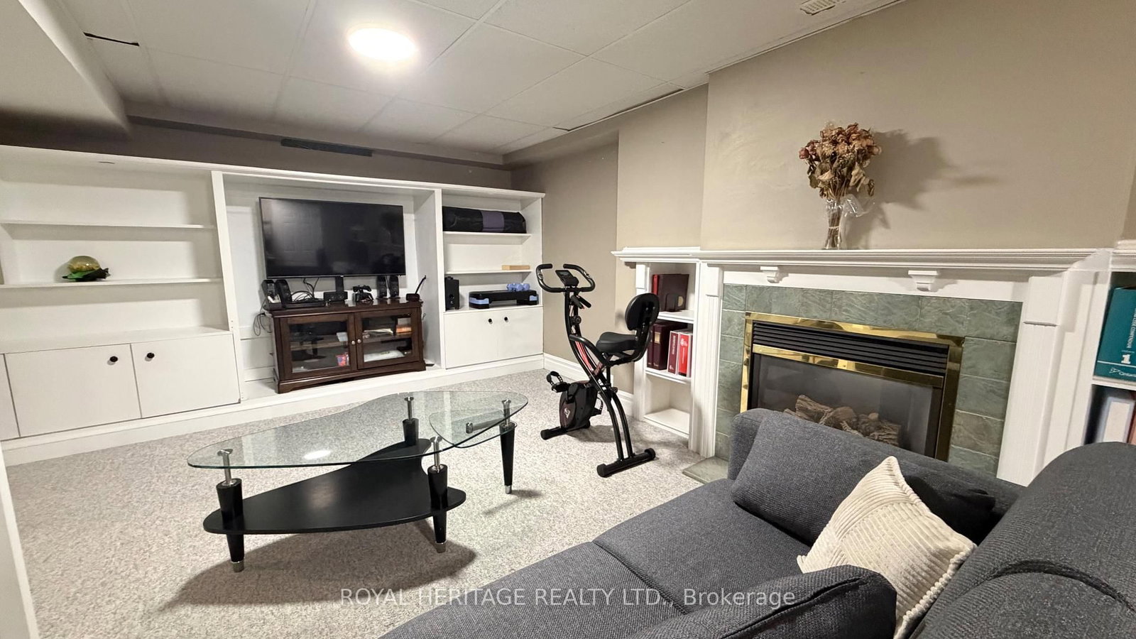 23 Hooper Square • Clarington, ON photo 34