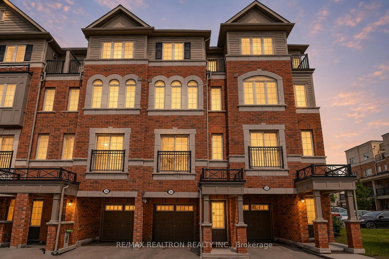 34 Glenstal Path