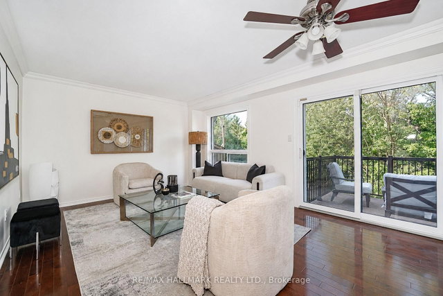 2350 Clearside Court