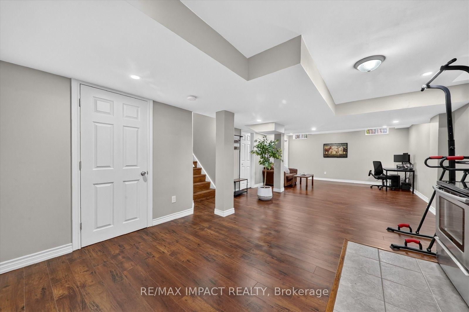 22 Canary Street • Whitby, ON photo 37