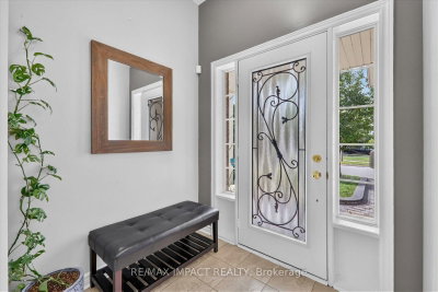 22 Canary Street — more photos