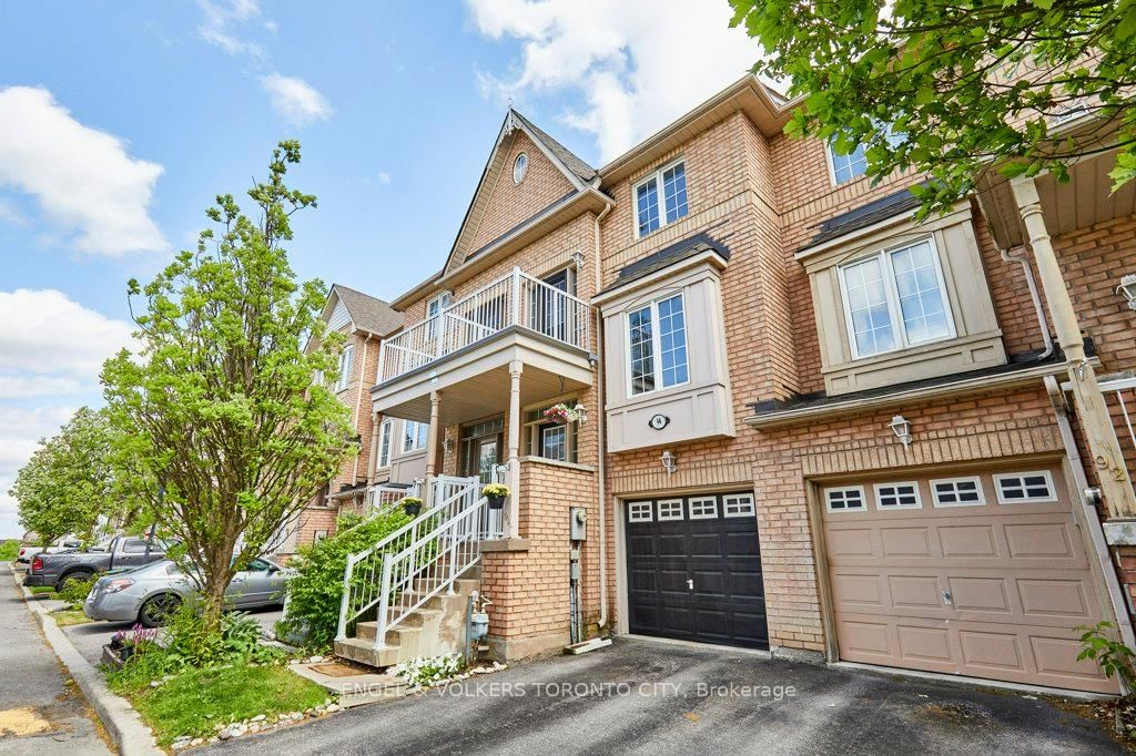 94 Wilkie Lane • Ajax, ON photo 1