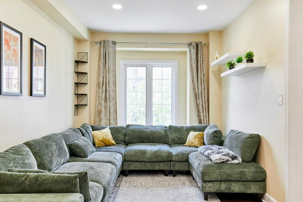 94 Wilkie Lane • Ajax, ON photo 13