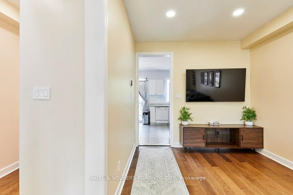 94 Wilkie Lane • Ajax, ON photo 16
