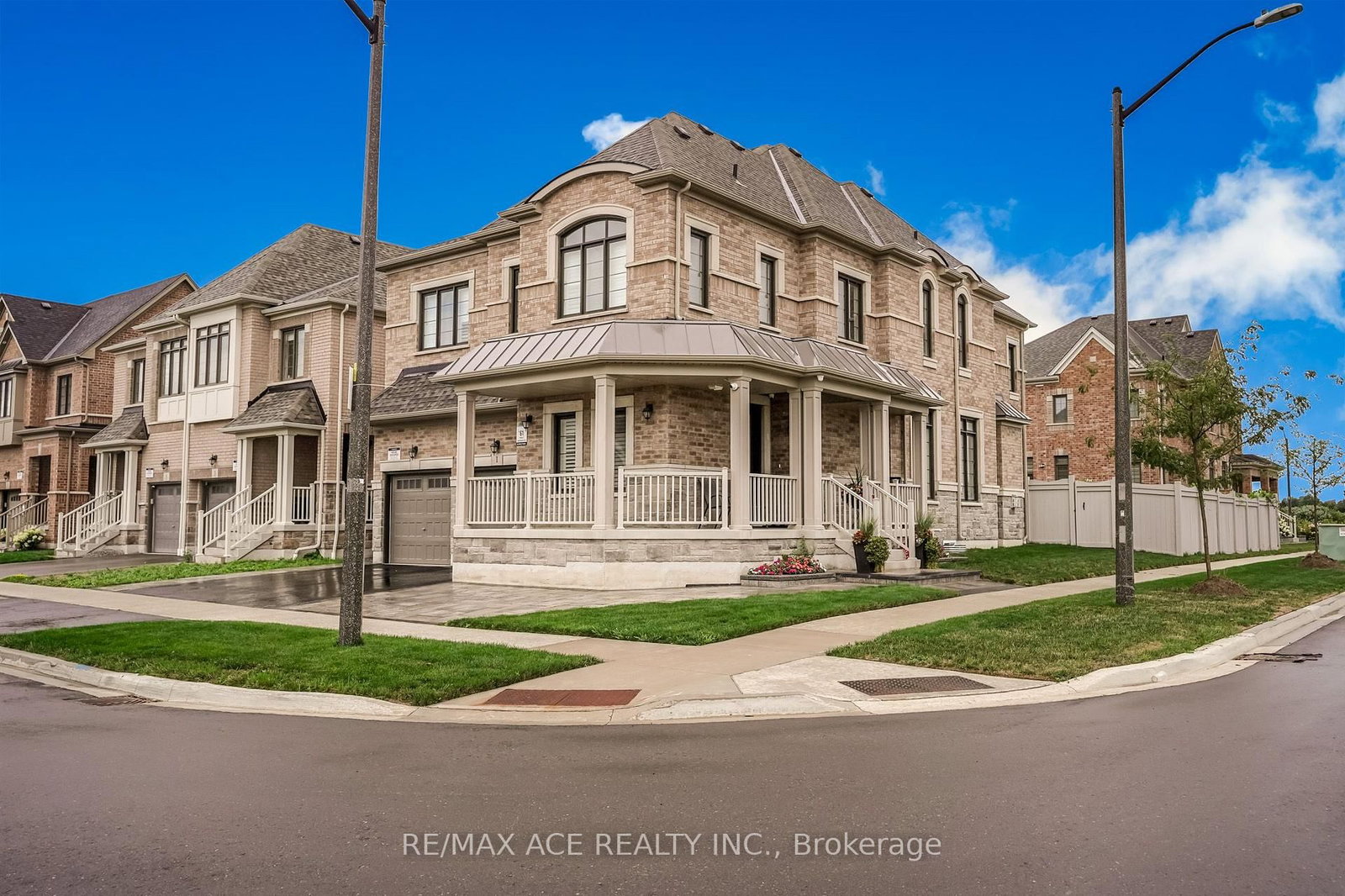 1 Macpherson Street • Whitby, ON photo 2