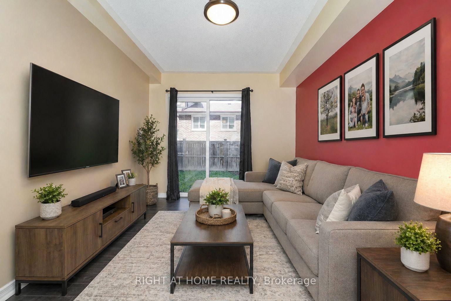 48 Curran Hall Crescent • Toronto, ON photo 12