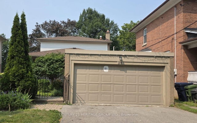 34 Agincourt Drive