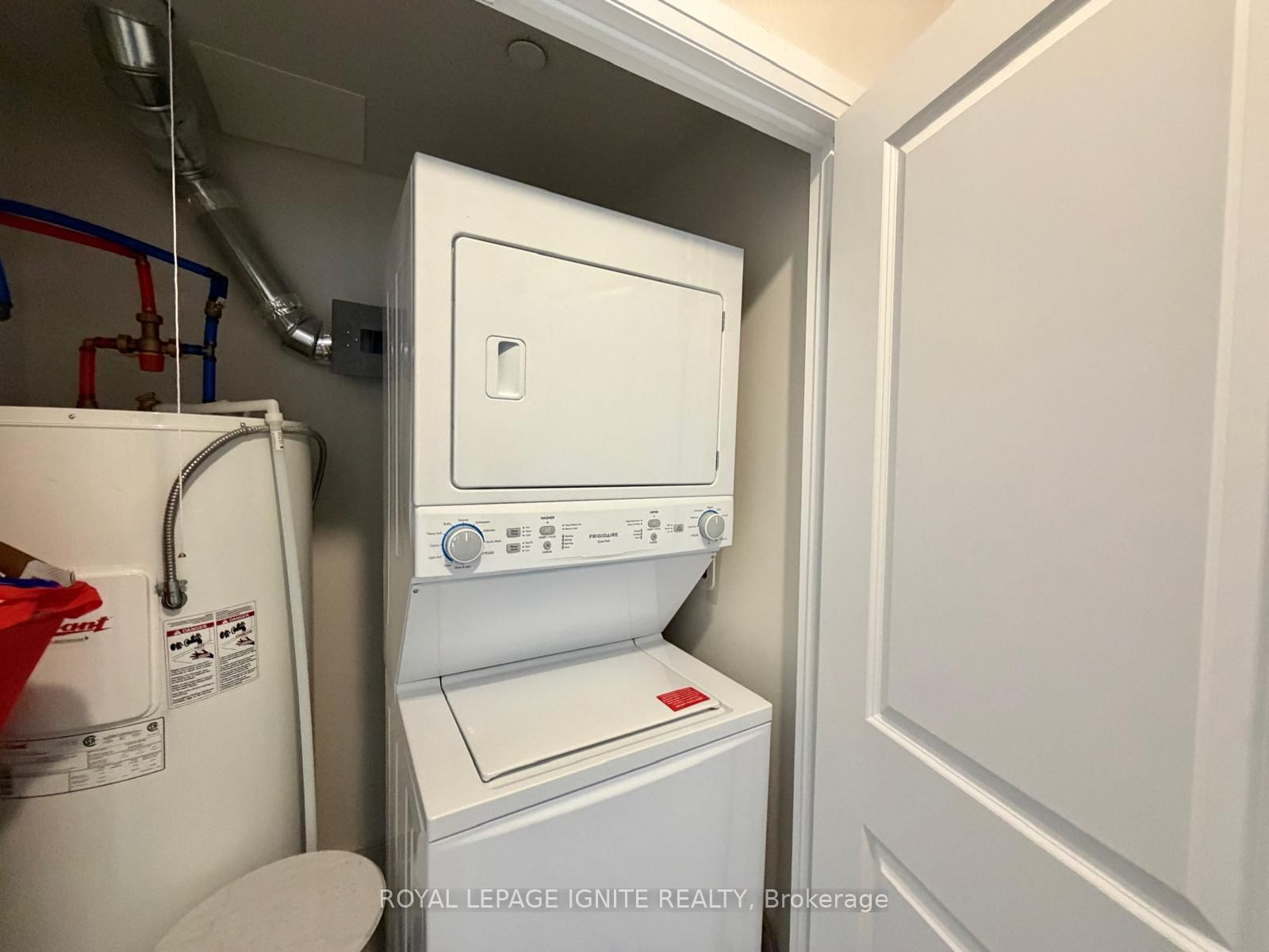 65 Shipway Avenue • #213 • Clarington, ON photo 35
