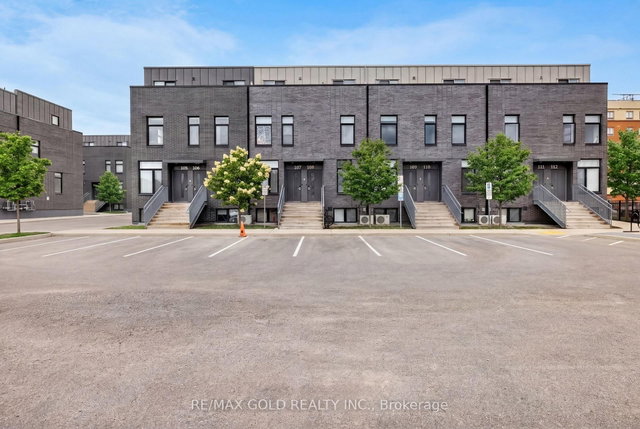 106 - 1780 Simcoe Street N