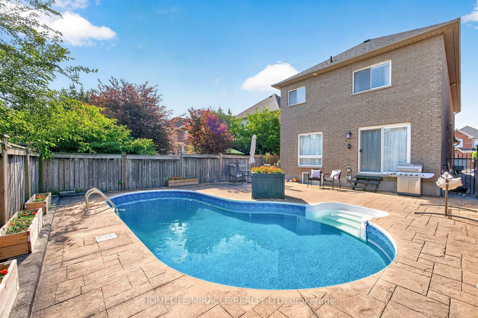 93 Scepter Place • Whitby, ON photo 42