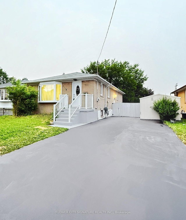 753 Scarborough Golf Club Road
