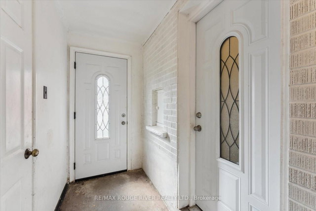 Bsmt - 1121 Brock Street S