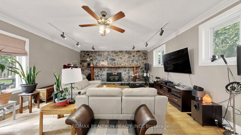 10 Rotherglen Ajax,ON L1S 6L6 — Photo 15