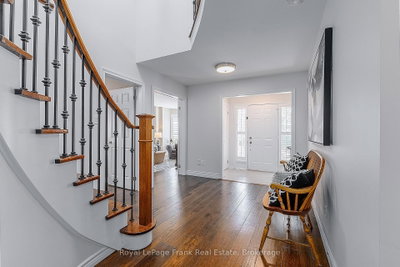 10 Cork Drive • Whitby, ON photo 8