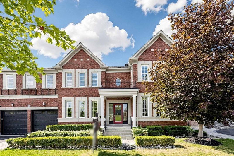 46 Williamson Drive W