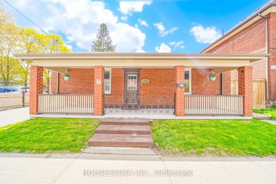 136 Celina Street • Oshawa, ON photo 3