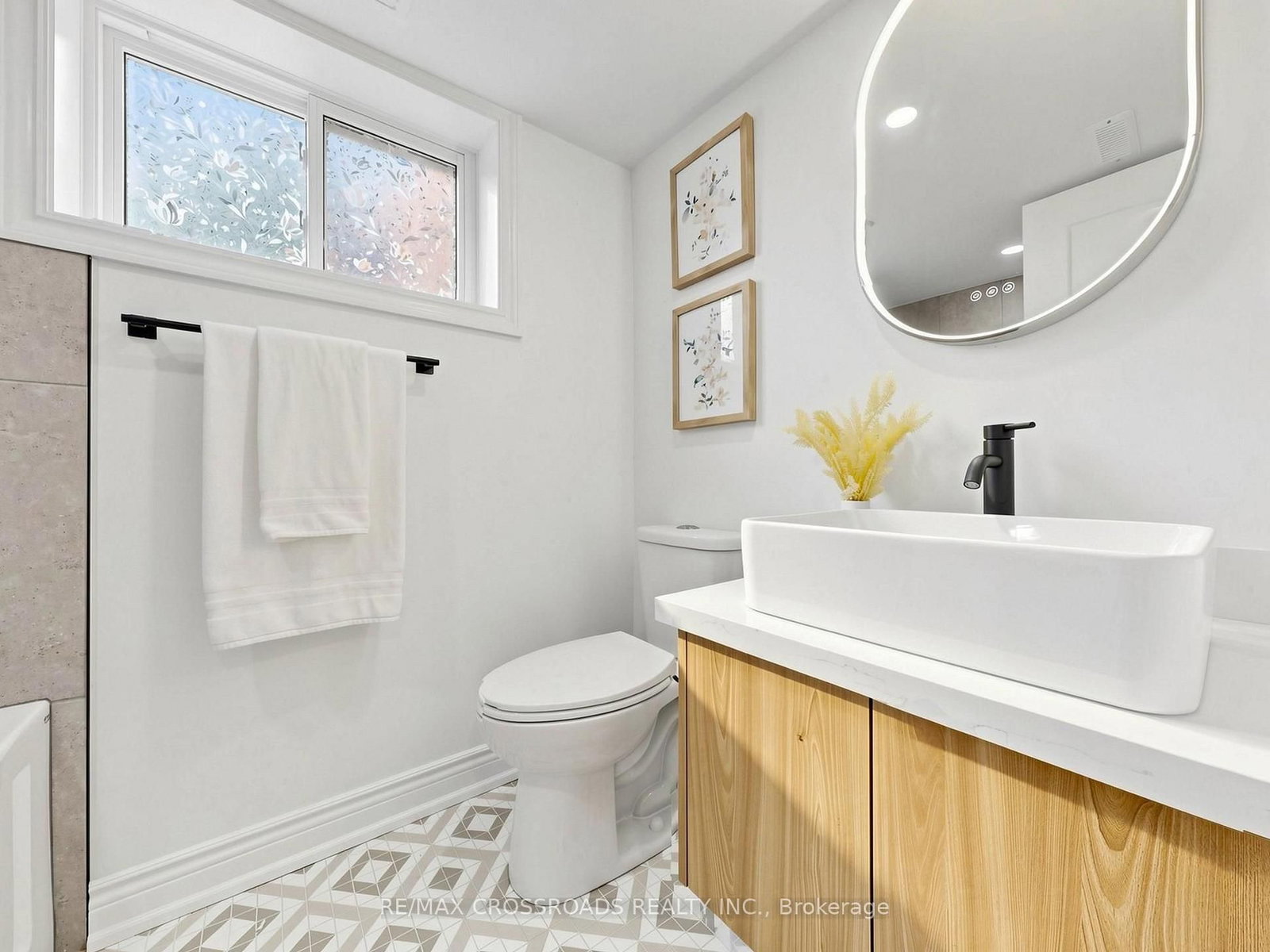 548 Glebeholme Boulevard • Toronto, ON photo 42
