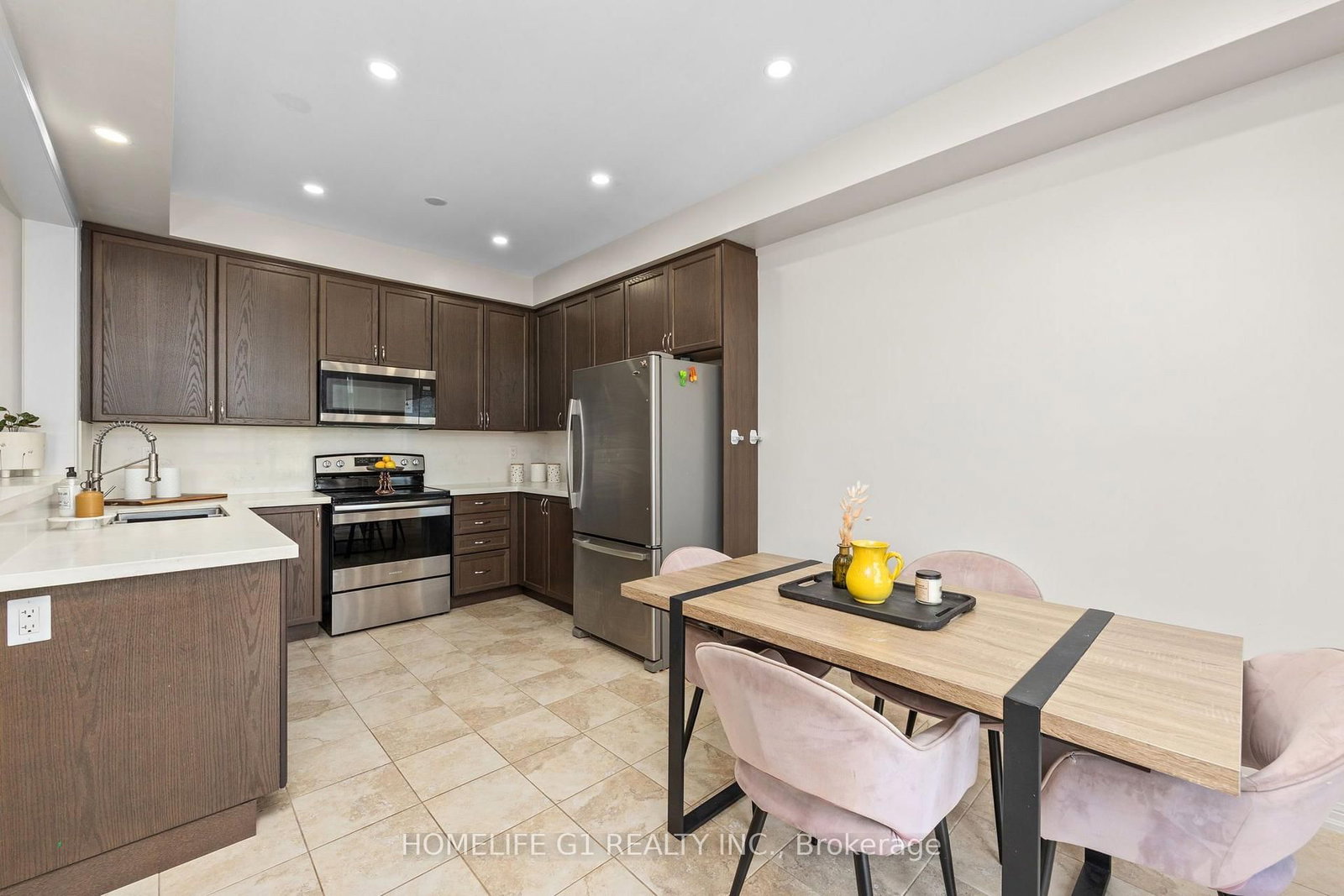10 Hurst Drive • Ajax, ON photo 13