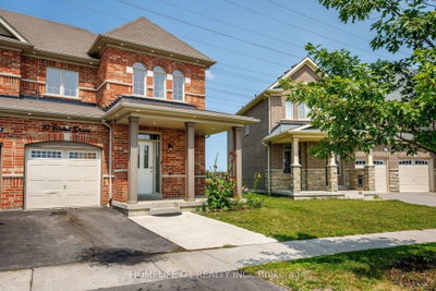 10 Hurst Drive, Ajax, ON, photo 2