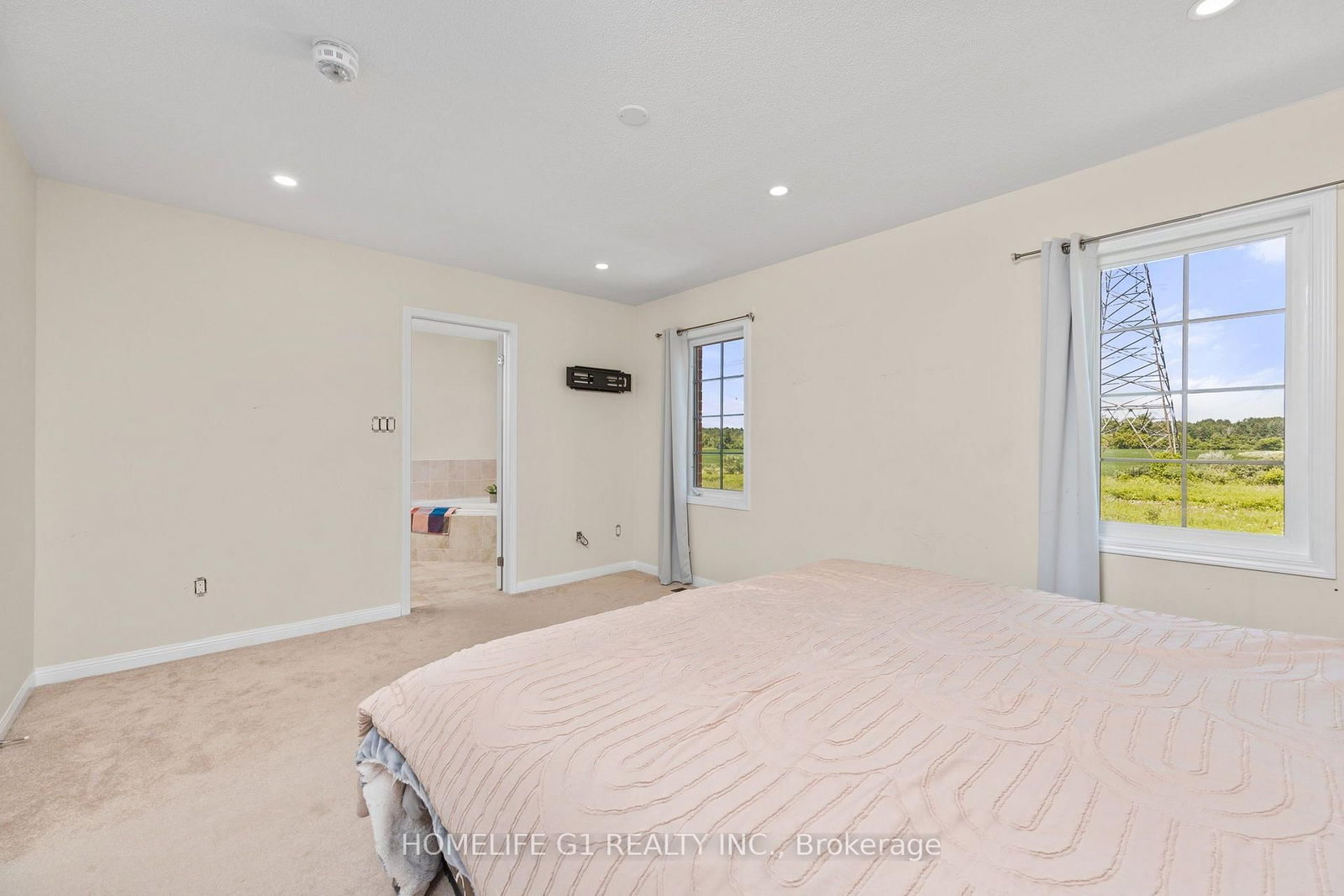 10 Hurst Drive • Ajax, ON photo 24