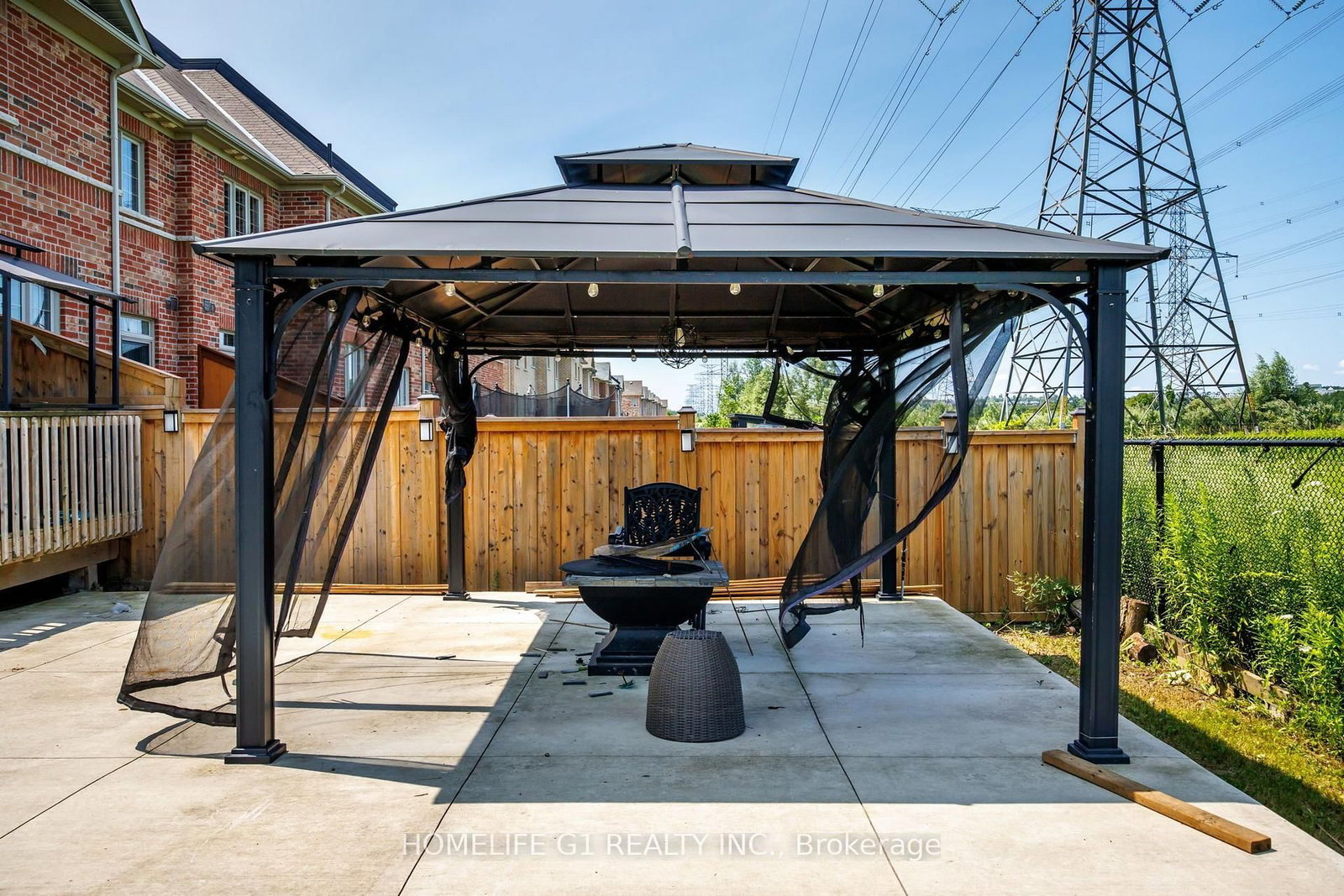 10 Hurst Drive • Ajax, ON photo 35