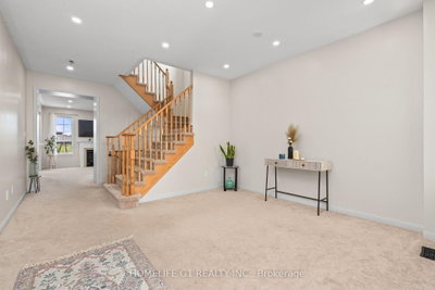 10 Hurst Drive, Ajax, ON, photo 4