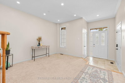 10 Hurst Drive, Ajax, ON, photo 5