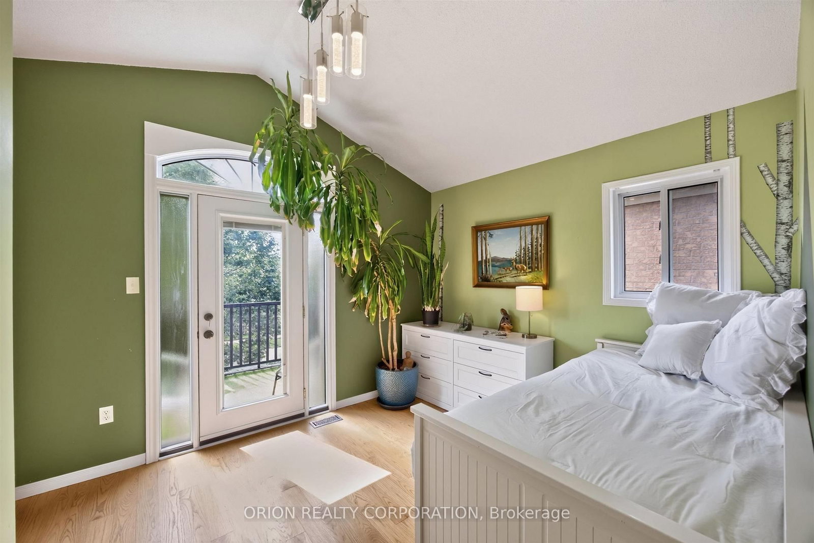 43 Lighthouse Street • Whitby, ON photo 28