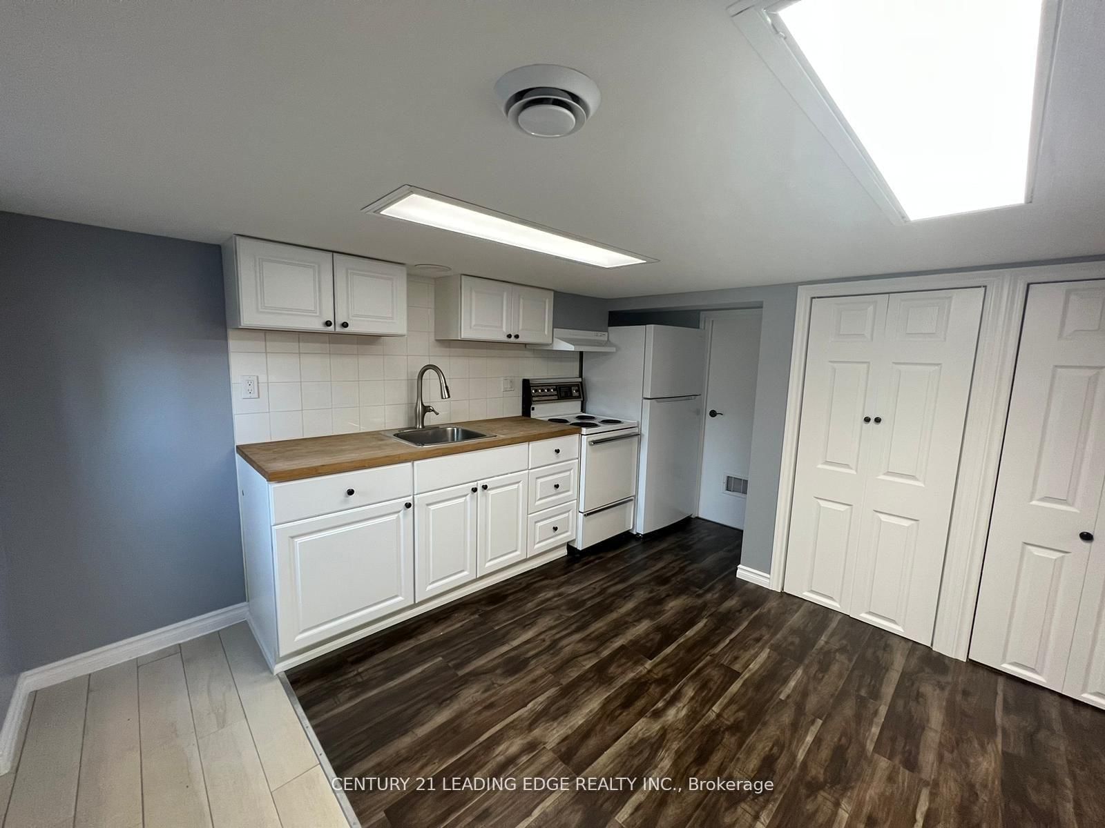 497 King Street E, Oshawa 3